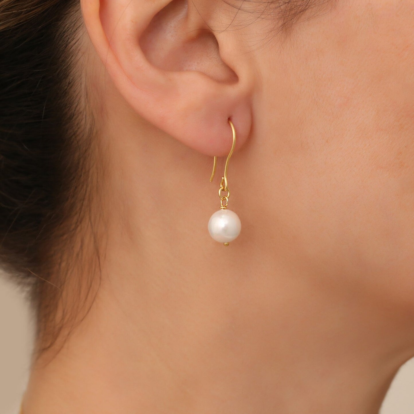 Kourtney earring